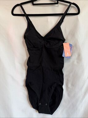 Women’s Black Shapewear Bodysuit with Adjustable Straps